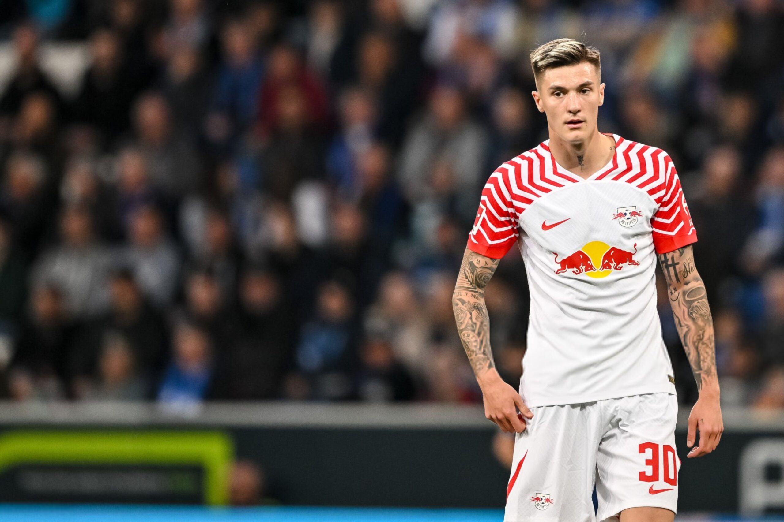 Sesko đổi đời khi sang Man United
