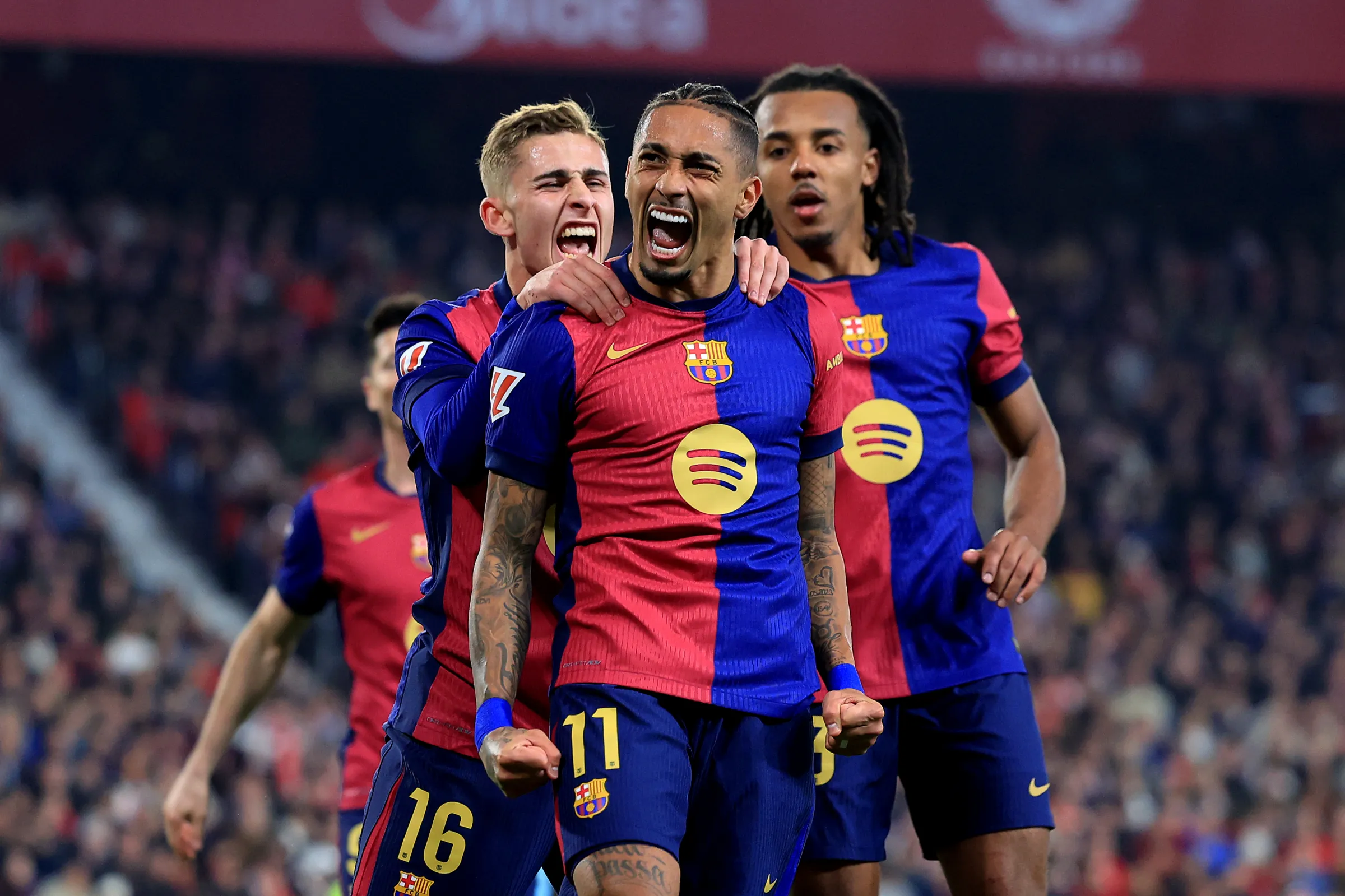 Barcelona tiếp tục hoãn ngày trở lại sân Camp Nou