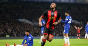 Chelsea sẵn sàng bổ bom 90 triệu euro ở phiên chợ Đông