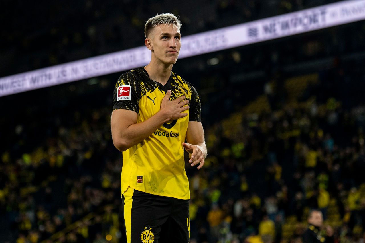 Sao Dortmund háo hức khi được đá cặp cùng Tah 