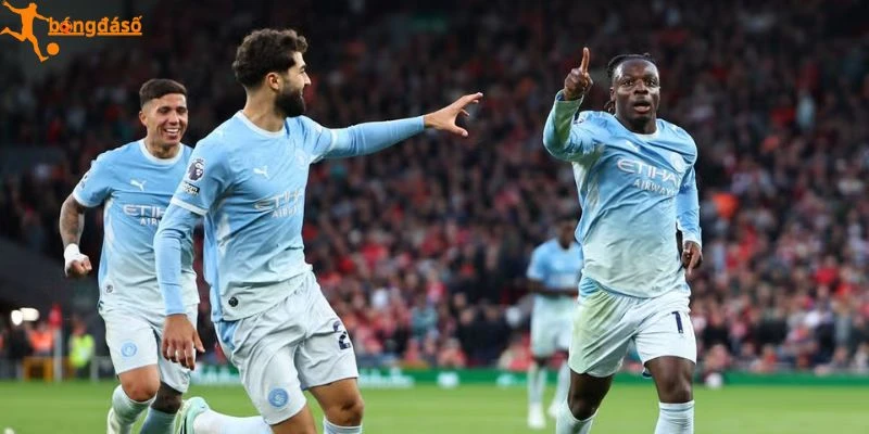 Man City đối mặt hơn 100 cáo buộc tài chính